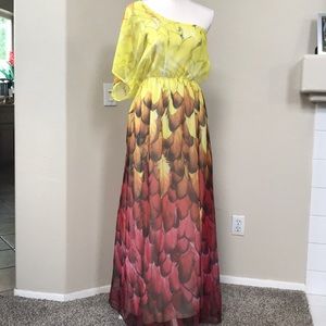 One shoulder maxi dress